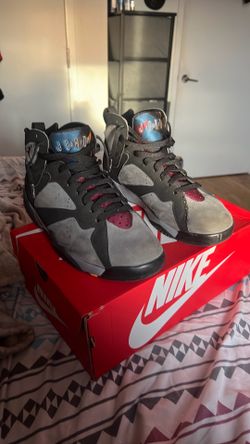 Bordeaux Jordan 7's  9.5