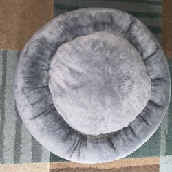 Large Petlibro Round Super Fluffy and Extra Soft Pet Bed 