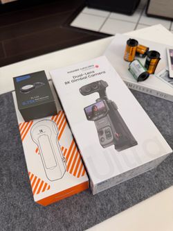 Insta360 Luna Ultra gimbal camera brand new w/ extra