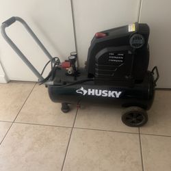 Husky 8gal Compressor 