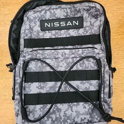 The Nissan Genuine Off-Road Adventure Bag is a high-quality accessory