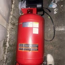 Brand New Never Used Porter Cable 24 Gal Air Compressor 