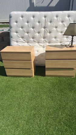 2 Dresser/Night stands