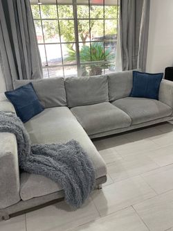 Gray Fabric Sectional Sofa with Chaise