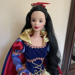 Snow White Barbie