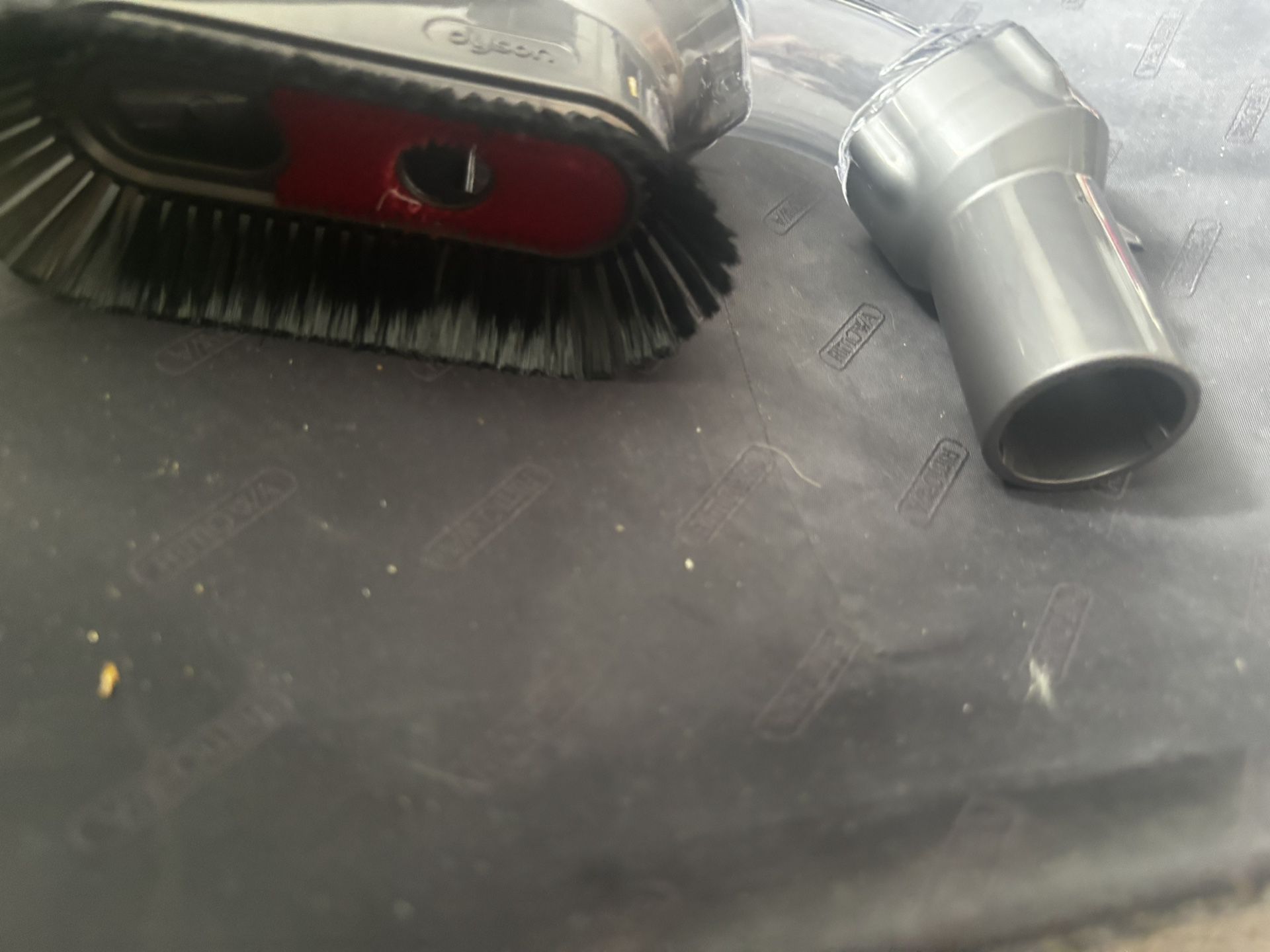 Dyson Multi-Angle Brush Up Top Tool Dust Attachment vacuum 
