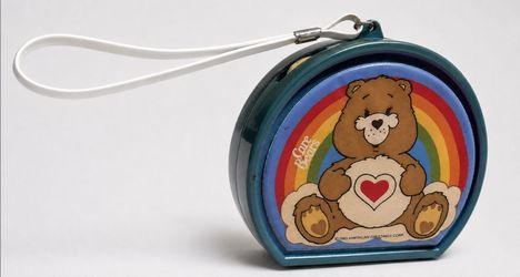 Rare Vintage 1983 Care Bears Tenderheart Bear AM Transistor Radio Works Tested AGC