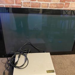 Tv With Speakers And DVD Player 
