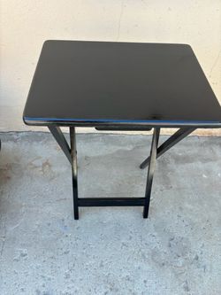 Black   Foldable. Table.