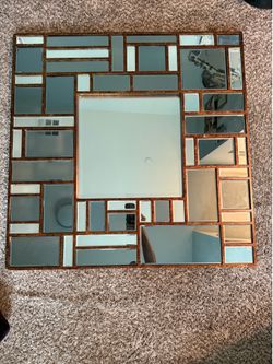 Mirror decor