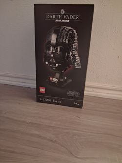 New unopened Lego Darth Vader helm
