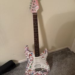 2007 fender strat Guitar body/pickups with squire neck and fender tuners