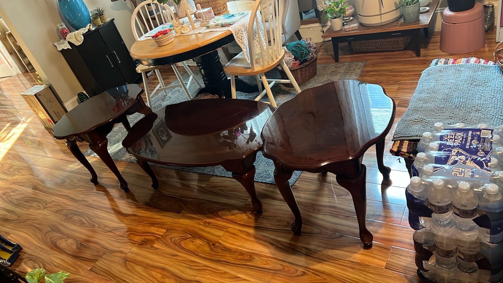 Furniture Does The Description Will Be End Tables With Coffee Table