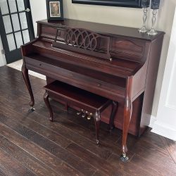 Young chang Piano