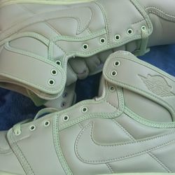 Air Jordan 1 ko x Billie Eilish