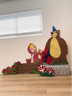 Masha and the bear party props