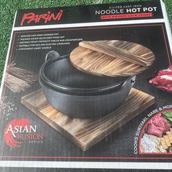 Genuine PARINI  Cast Iron Noodle Hot Pot With Carry Handle, Wooden Lid and Wooden Trivet Protects Table Top