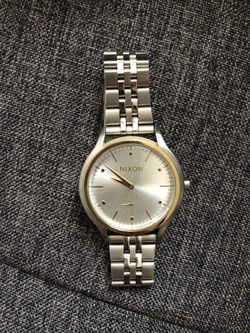 Silver nixon watch