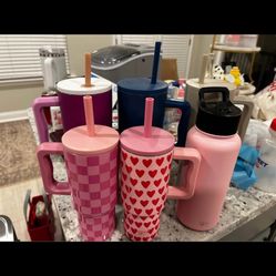 Simple Modern Cups