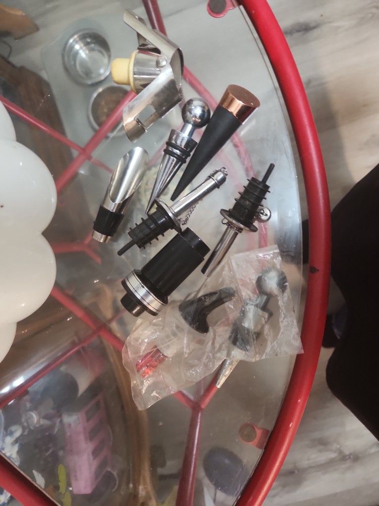 Alcohol/Booze Tops To Pour,bottle Stoppers.