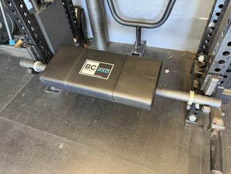 BC strength hip thrust pad