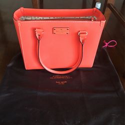 Coral Kate Spade Handbag. Like new .