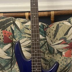 Ibanez Gio Series GSR200 (Electric Bass)