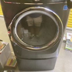 Like Brand New Washer & Dryer 