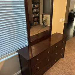Ashley Furniture Dresser With Mirror 