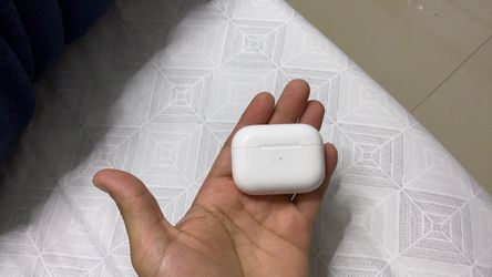 AirPods basically new $ 80