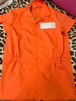 Women’s state prison costume