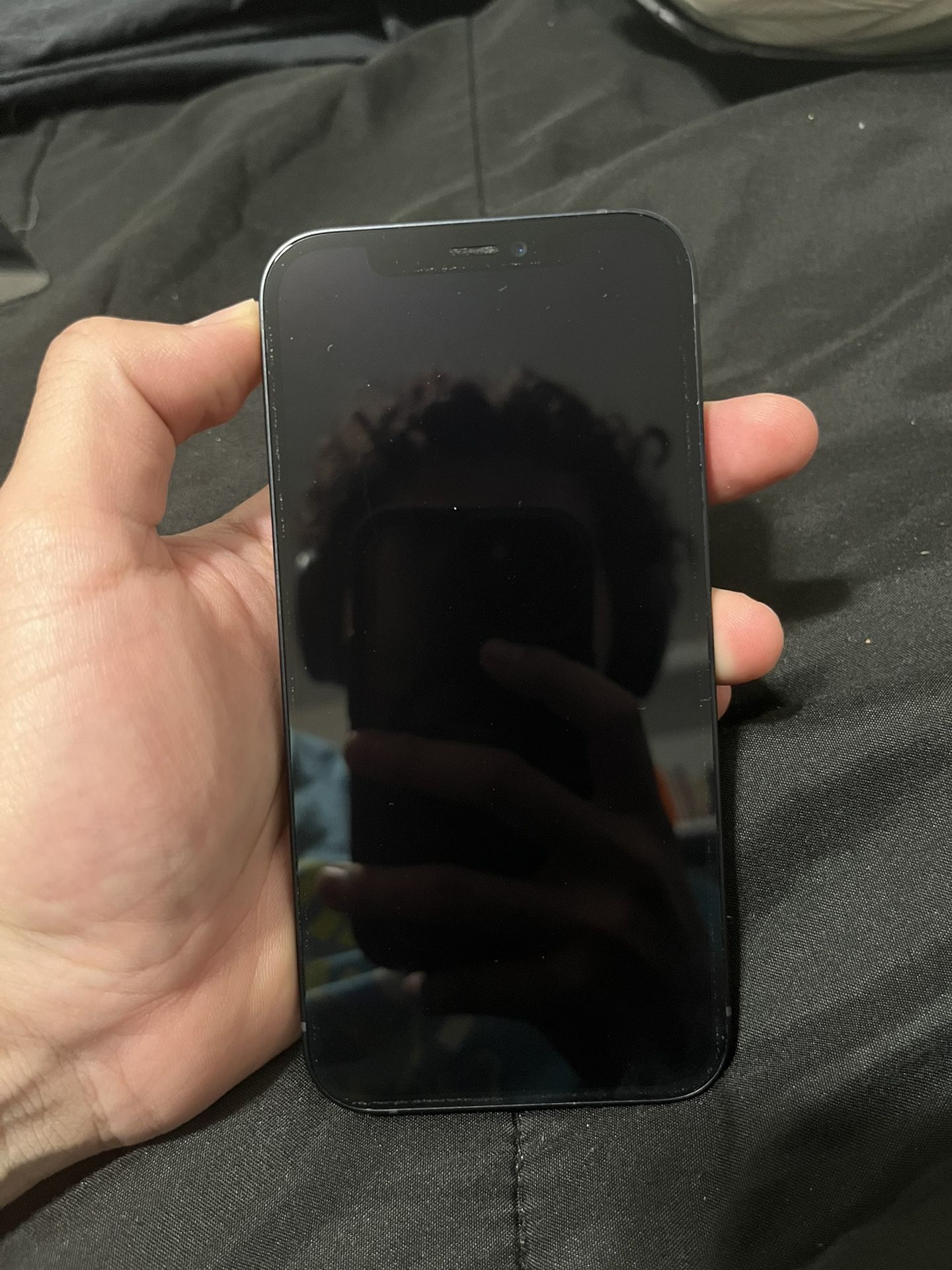 iPhone 12 - Carrier Unlocked - 64 GB