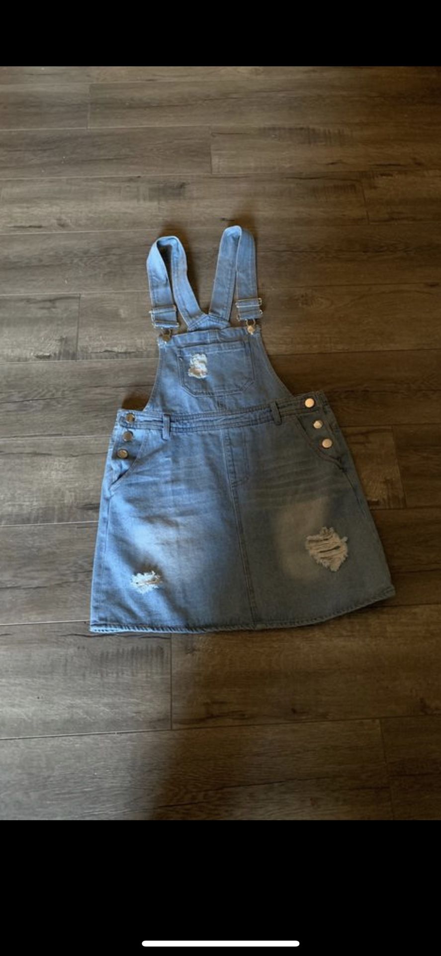 Women’s overall dress