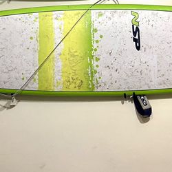 Surfboard  7’6”