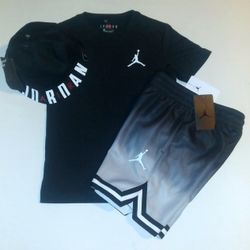 Jordan Boys Youth 3pc Short Set With Cap - Small 
