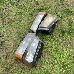 2003 - 2006 Silverado Headlights 