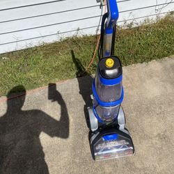 Bissell Revolution 2 Pet Cleaner
