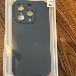 iPhone 14 Pro phone cases 