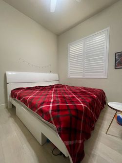Cal king bed