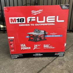 Milwaukee M18 FUEL ONE-KEY 18- volt Lithium-lon Brushless Cordless 8-1/4 in. Table Saw Kit W/(1) 12.0Ah Battery & Rapid Charger