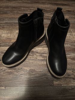 Girl Shoes size4