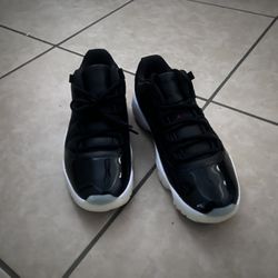 Air Jordan 11 Retro Low