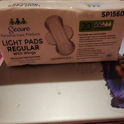 Secure Light Pads Regular  With Wings 20 In Each Package 2.50 Each I HAVE 9 PACKAGES