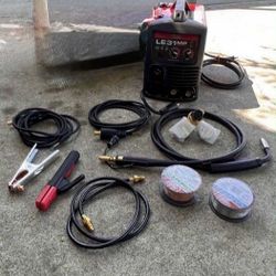 LINCOLN ELECTRIC Multiprocess Welder: LE31MP, DC, MIG/Stick Pack
Item 55EL84