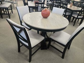 NEW 5PC DINETTE SET 💫🍽