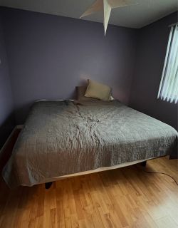King adjustable bed frame with mattress