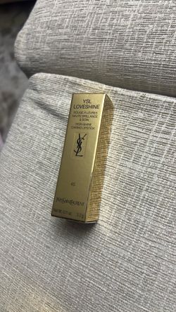 YSL LOVESHIE Coral Crush