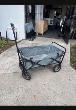 New 220Lbs Collapsible Folding Outdoor Wagon, Folding Cart. Grey 35.5" × 20" × 22.5