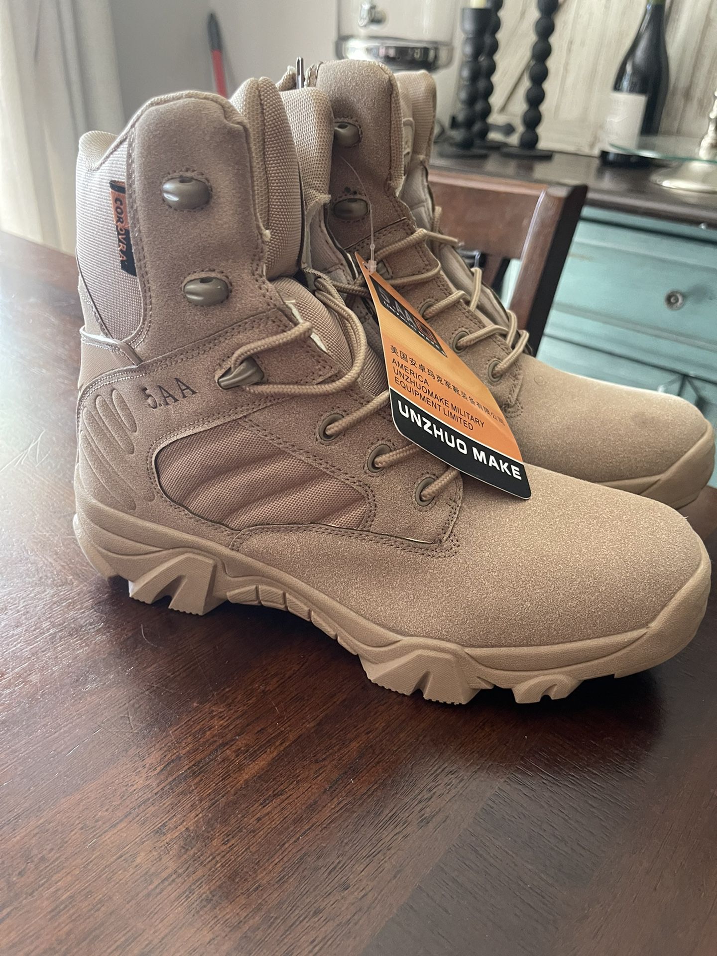 Men’s Military Boots Size 44