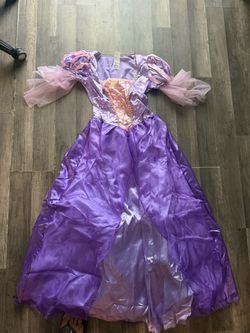 adult rapunzel costume size S